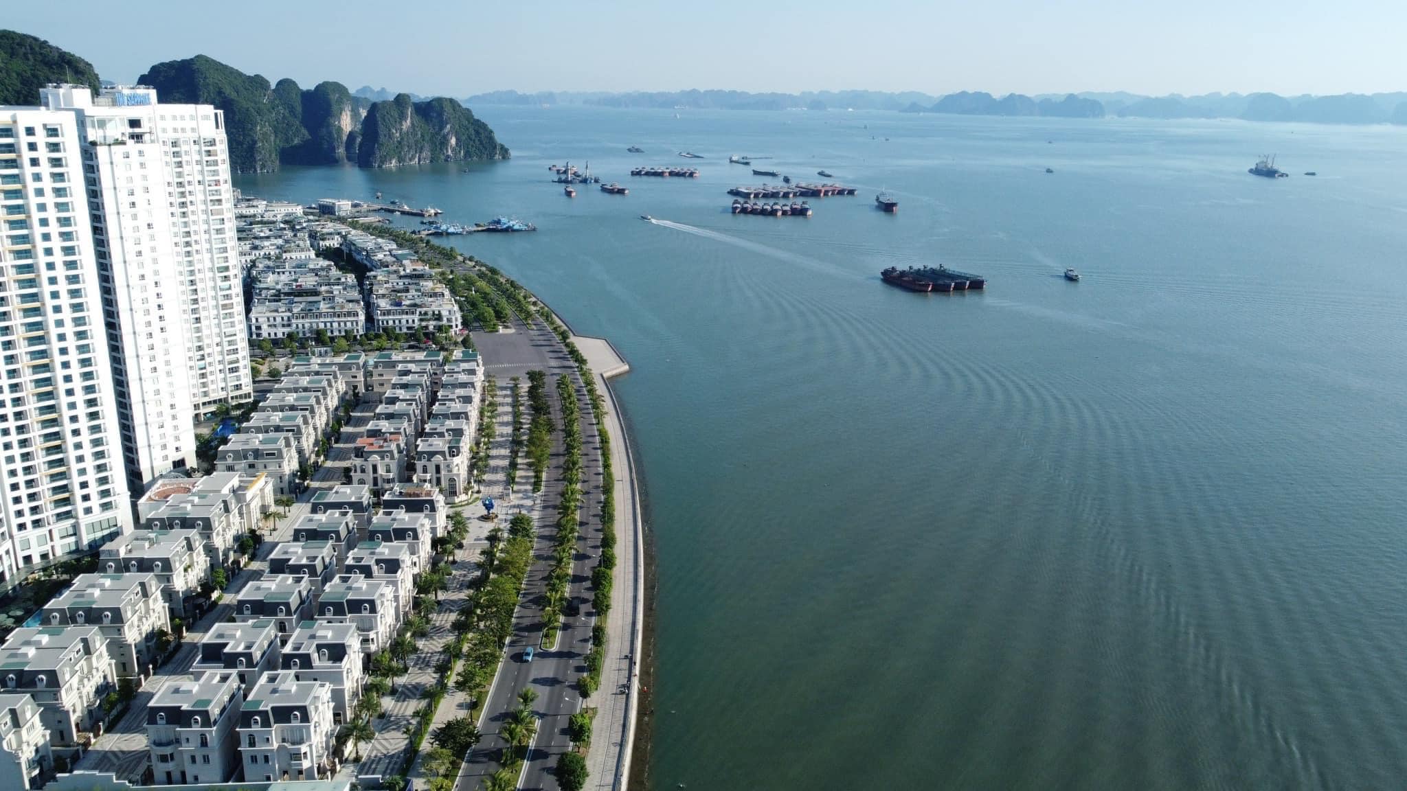 view vịnh hạ long tại chung cư doji hạ long