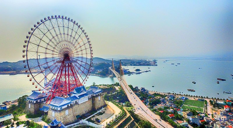 cáp treo nữ hoàng tại Hạ Long